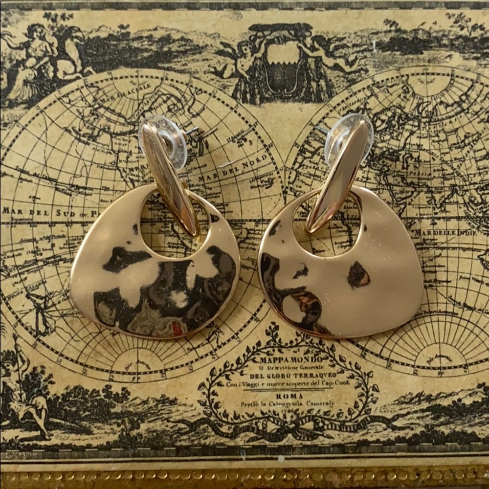 Vintage gold earrings